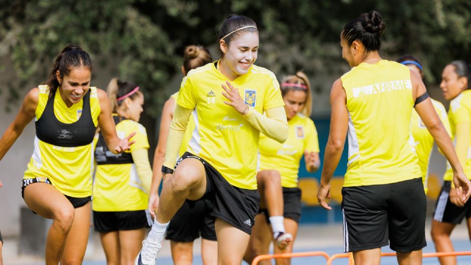 El entrenamiento de Tigres Femenil de cara a los partidos amistosos contra Real Madrid y Barcelona