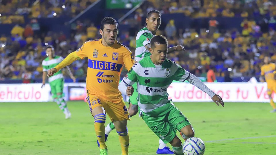 Tigres tiene 8 años, que se traduce a 10 partidos sin perder contra Santos Laguna en el Estadio Universitario