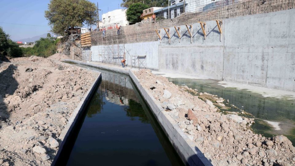 Obras en el arroyo Topo Chico, en San Nicolás