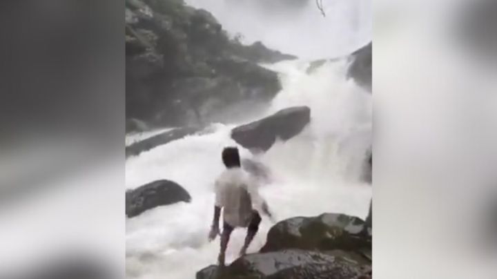 Muere influencer ahogado tras resbalar en cascada