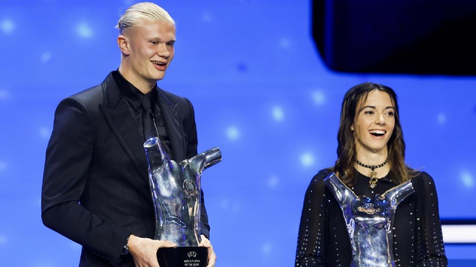 Erling Haaland y Aitana Bonmatí fueron elegidos como los mejores futbolistas -masculino y femenina- de la temporada pasada en Europa