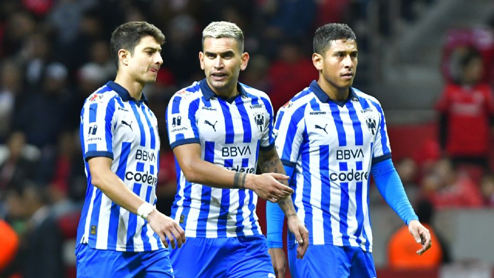 Stefan Medina, Sebastián Vegas y Luis Romo tras la derrota de Toluca en el Apertura 2023.