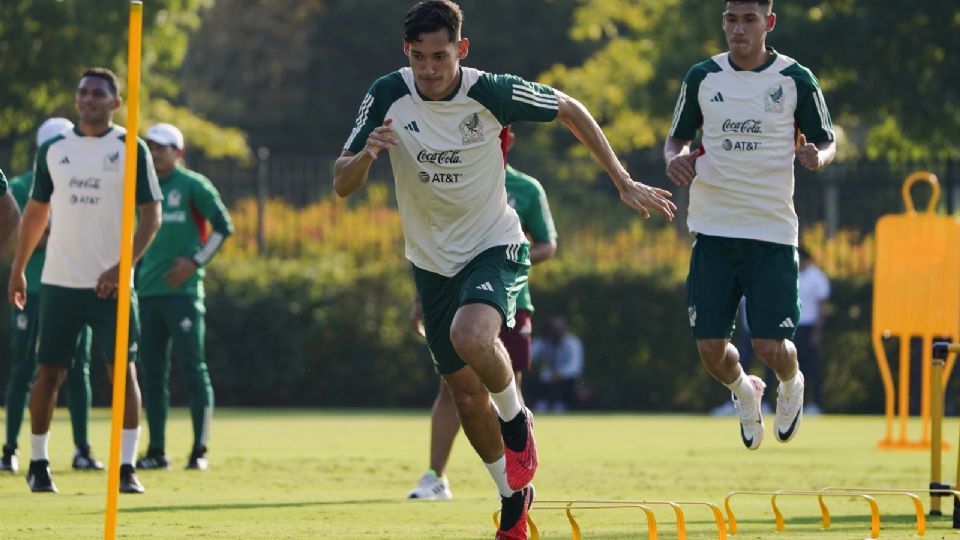 Entrenamiento de la Selección Mexicana de Futbol de cara al partido contra Uzbekistán este martes