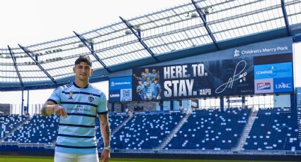 Alan Pulido renueva con el Sporting Kansas City hasta 2026