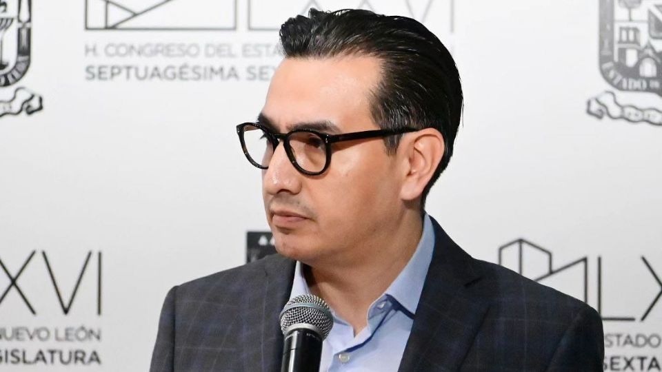 Coordinador de la bancada de MC, Eduardo Gaona Domínguez