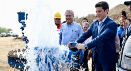 Samuel García abre válvula de la planta San Roque para que fluya el agua