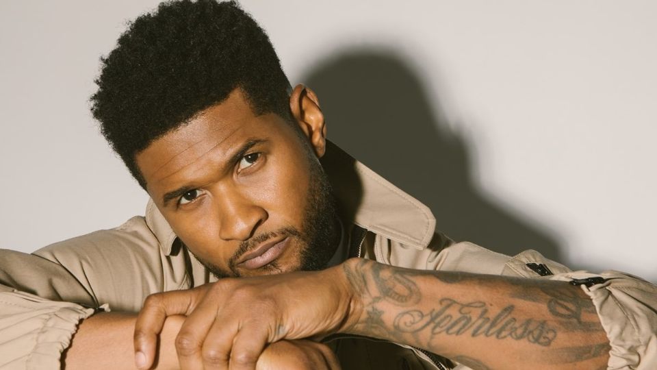 El cantante Usher en el Super Bowl 2024 en Las Vegas, Estados Unidos.