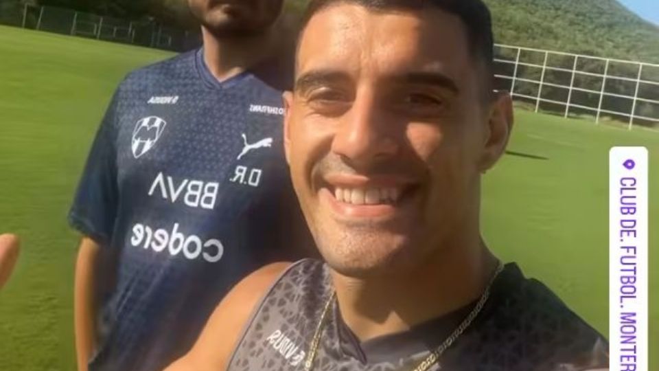 Germán Berterame contento de su regresar a entrenar con el Club de Futbol Monterrey.