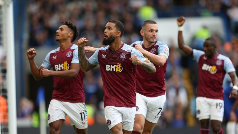 Los jugadores del Aston Villa se han quejado y han visto afectado su rendimiento en el terreno de juego debido a la calidad de sus uniformes.