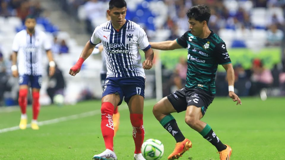 El partido del fin de semana entre Rayados y Santos se reprogramará debido al mal estado en la cancha del Estadio BBVA.