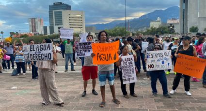 Por falta de agua, 600 personas protestan frente a Palacio de Gobierno