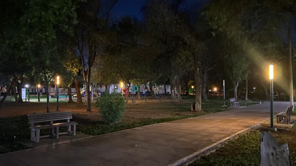 Falta de iluminación e Parque España