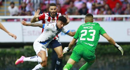 Chivas recibe sanción por críticas al arbitraje en redes sociales