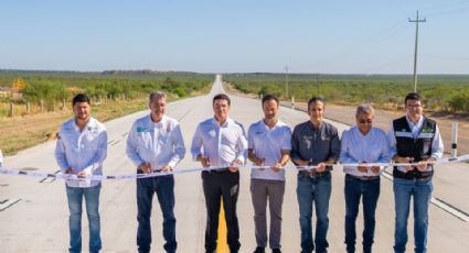 Samuel inaugura primera etapa de la carretera Gloria- Colombia