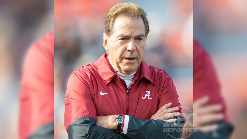 Saban le devolvió a los Alabama Crimson Tide la etiqueta de potencia del fútbol colegial gracias a los seis campeonatos nacionales.