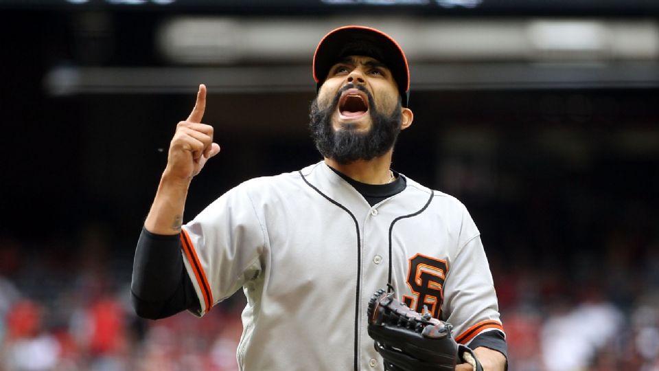 El relevista mexicano, Sergio Romo, se convertirá en inmortal con los Giants de San Francisco.