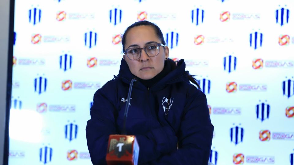 Amelia Valverde, directora técnica de Rayadas, destacó el ADN ganador que obliga al equipo a atacar y dominar los partidos.