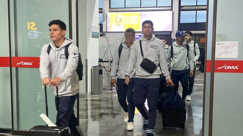 El equipo de Monterrey volvió a la Sultana del Norte tras el empate ante River Plate en partido de exhibición que se disputó en la ciudad texana.