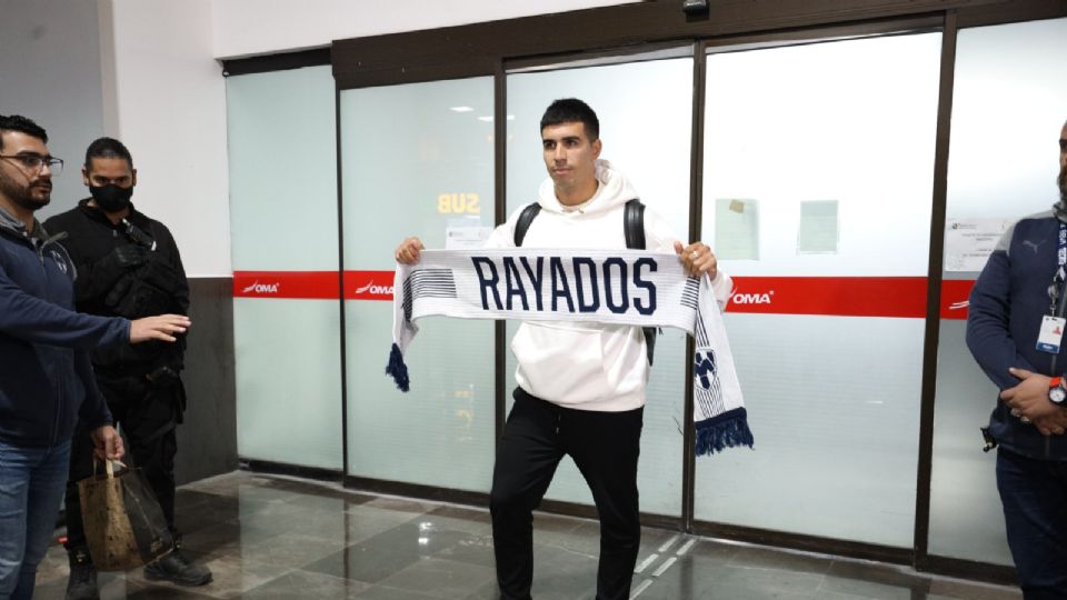 Jorge Rodríguez ya se encuentra en la Sultana del Norte para cerrar su fichaje con Monterrey, club al que catalogó como un 'grande y muy importante'.