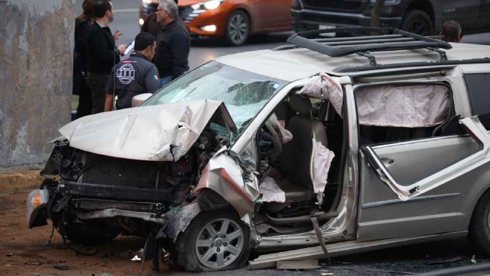 Uno de los autos involucrados en el accidente.