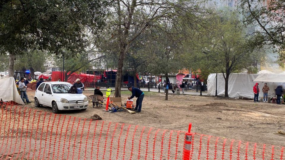 Trabajos en la Alameda Mariano Escobedo.