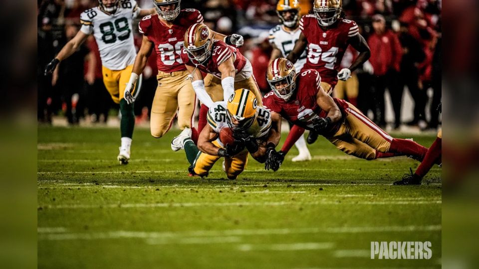 Los San Francisco 49ers vencieron a los Green Bay Packers por un marcador de 24-21