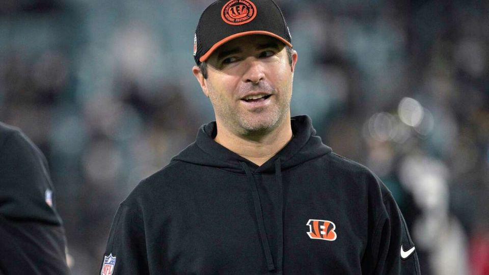 Los Tennessee Titans contrataron al coordinador ofensivo de los Cincinnati Bengals, Brian Callahan, como su entrenador en jefe.