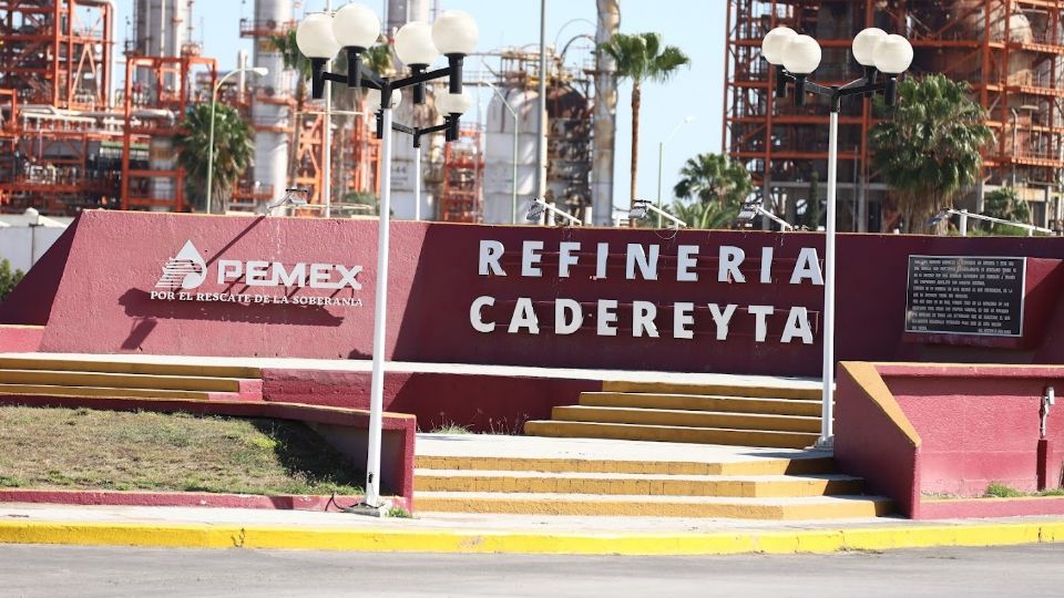 Refinería de Pemex ubicada en Cadereyta, señalada como una de las principales responsables de la contaminación en Nuevo León