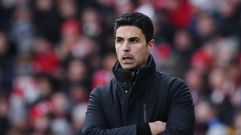 El entrenador del Arsenal, el español Mikel Arteta, se descartó este lunes como candidato a ocupar el banquillo del Barcelona en sustitución de Xavi Hernández.