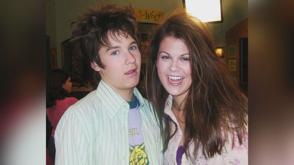 Devon Werkheiser y Lindsey Shaw anuncian que serán papás | Facebook / Devon Werkheiser