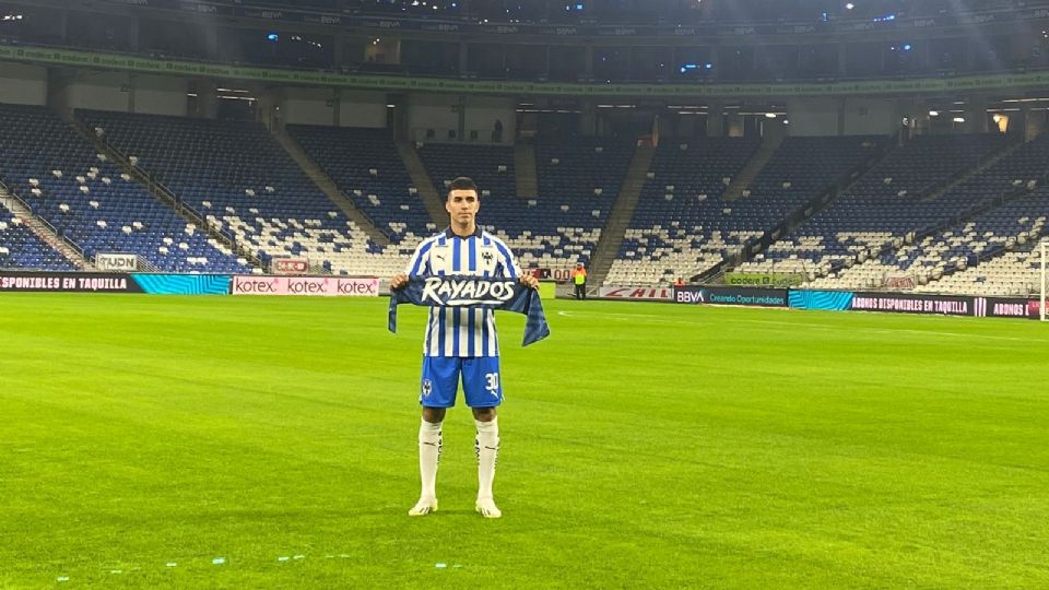 'Corcho' Rodríguez fue presentado como nuevo jugador del Monterrey y reiteró que el club albiazul es uno de los más grande del futbol mexicano.