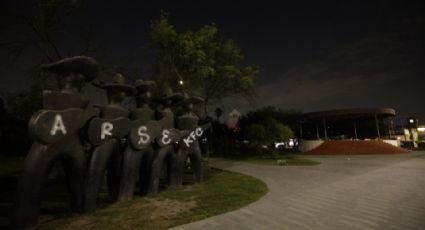 En la oscuridad y el olvido, así luce la Plaza del Mariachi a 9 años de su construcción