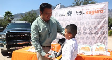 Santa Catarina entrega 65 mil paquetes de útiles escolares y 9 mil lentes