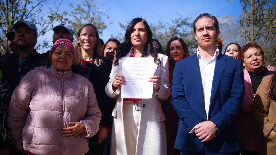 La precandidata a la alcaldía del municipio de San Pedro por Movimiento Ciudadano, Lorenia Canavati.