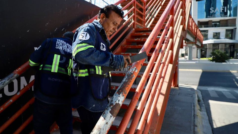 San Pedro arrancó la rehabilitación de 19 puentes peatonales.