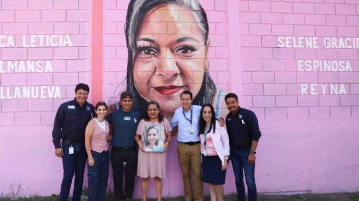 San Nicolás inaugura "Muro de la Esperanza" por el Mes de la Lucha Contra el Cáncer de Mama