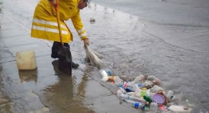 Monterrey retira 21.3 toneladas de basura en operativo contra inundaciones