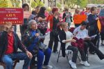 Maestros jubilados exigen actualización de pensiones con plantón en Monterrey