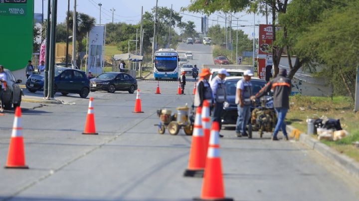 Guadalupe acondiciona Dulces Nombres para mejorar flujo vial