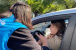 Salud invita a vacunarse contra influenza y covid en módulos drive thru