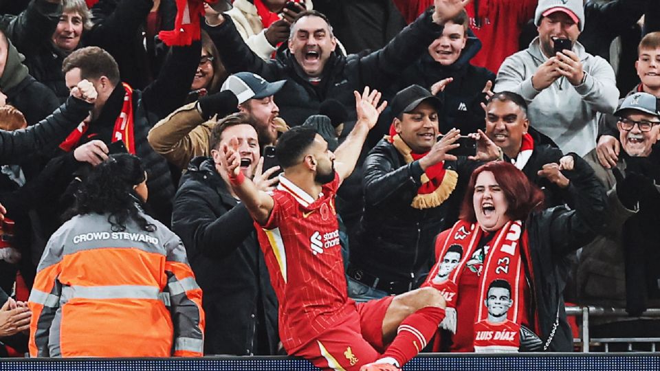 Darwin Núñez y Salah guían al Liverpool a una contundente victoria ante el Aston Villa