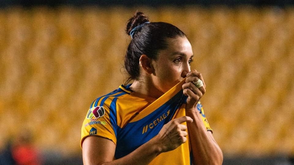 La defensa Anika Rodríguez seguirá defendiendo la camiseta de Tigres Femenil