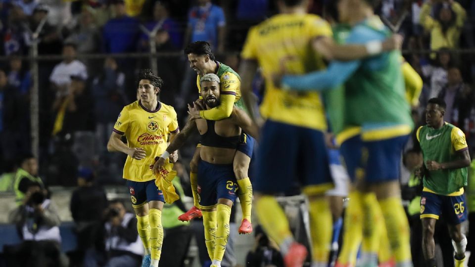 Rodrigo Aguirre asegura la final para América con penal decisivo ante Cruz Azul