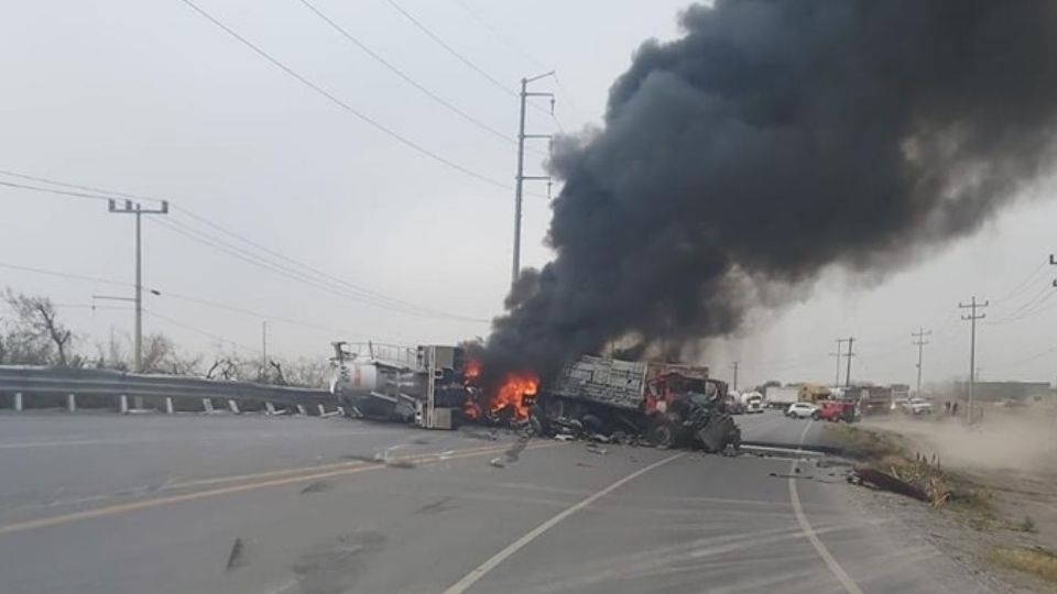 Accidente en la carretera a Colombia | Facebook / Secretaría de Seguridad y Vialidad Salinas Victoria