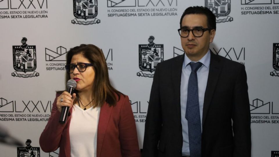 Sandra Pámanes y Eduardo Gaona de Movimiento Ciudadano.