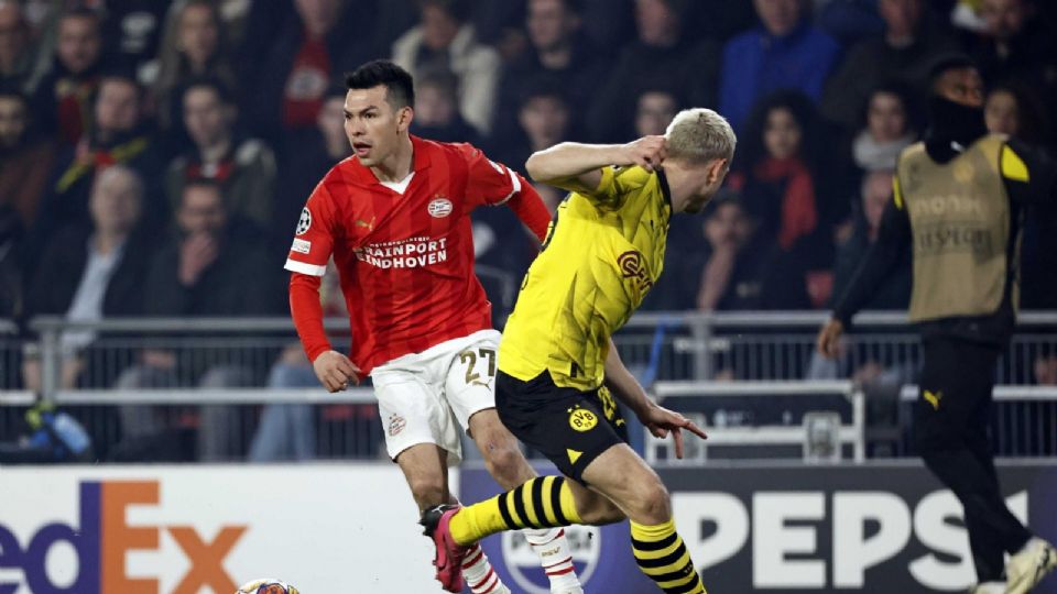 Hirving 'Chucky' Lozano fue titular y jugó la mayoría de los minutos en el empate de 1-1 que PSV sacó ante Borussia Dortmund en la Ida de los Octavos de Final de Champions League.