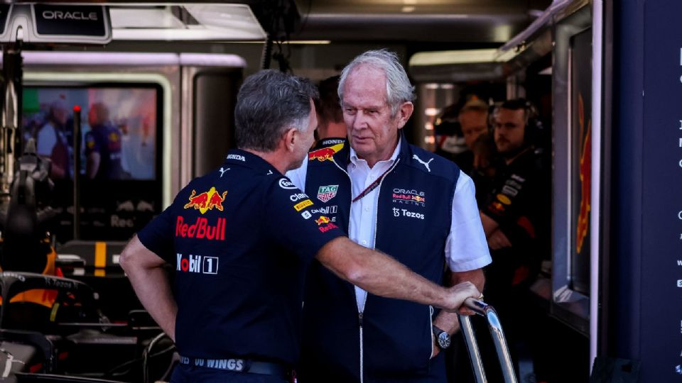 Helmut Marko junto a Christian Horner durante un Gran Premio en la Temporada 2023