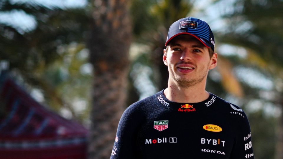 Max Verstappen realizó el mejor tiempo en el primer día de pretemporada