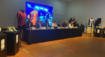 Exposición "El Futbol como Pretexto" trae a Monterrey reliquias mundialista