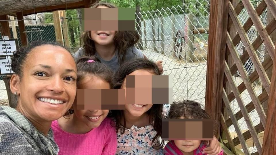 Madre de familia incendia su casa con sus 4 hijos dentro en Estados Unidos